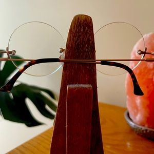 Palo Alto premium transition glasses. Strength is +150 gold hardware.